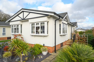 Photo 19- click for photo gallery